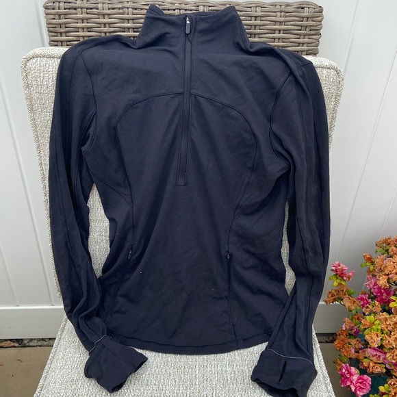 lululemon athletica Jackets & Blazers - Lululemon Run Briskly 1/2 Zip